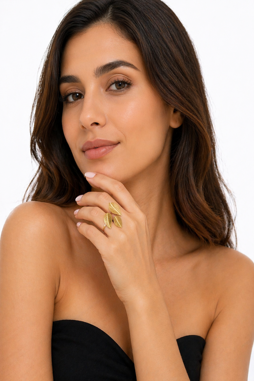 Anillo Hojas Doradas Ajustable